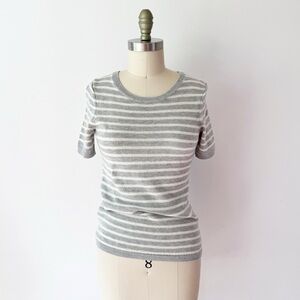 Gap Short Sleeve Sweater‎ Grey White Striped Wool Blend Crew Neck XS